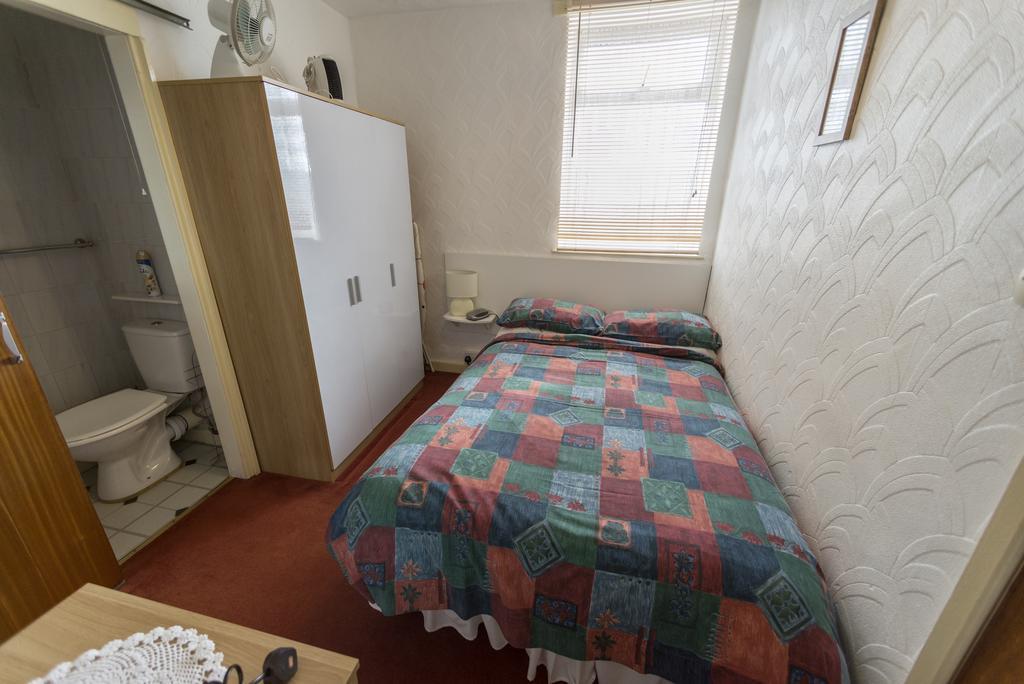Lyndale Holiday Flats Blackpool Eksteriør billede