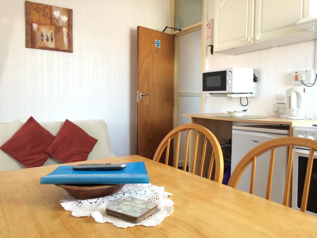 Lyndale Holiday Flats Blackpool Eksteriør billede